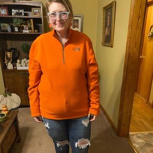 Men’s The North Face Pullover, XL, Orange/Gray